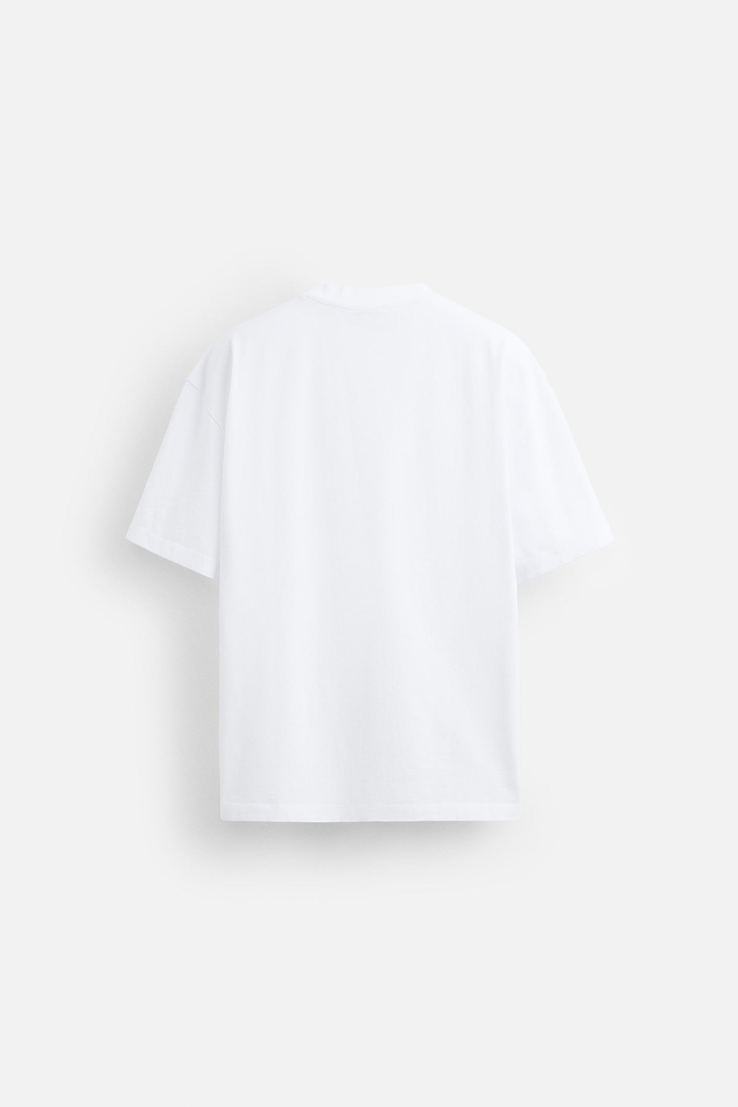 BASIC HEAVYWEIGHT T-SHIRT