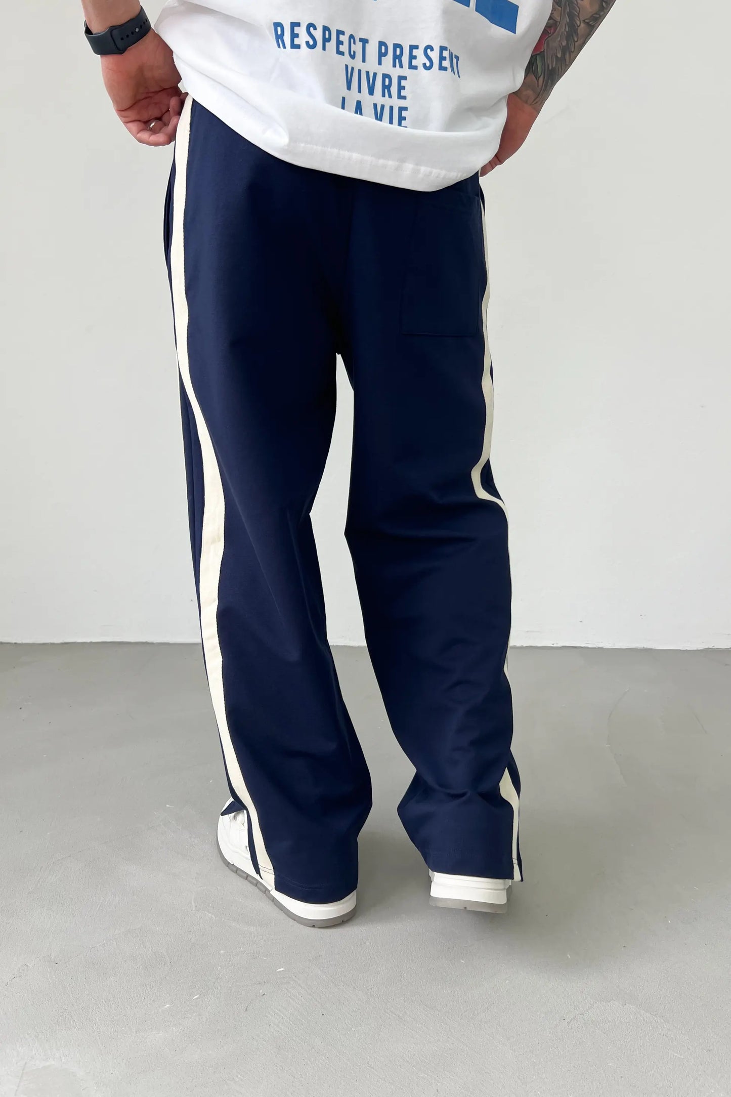 Baggy Tracksuit with Cut-Out Stripe Detail | NAVY BLUE