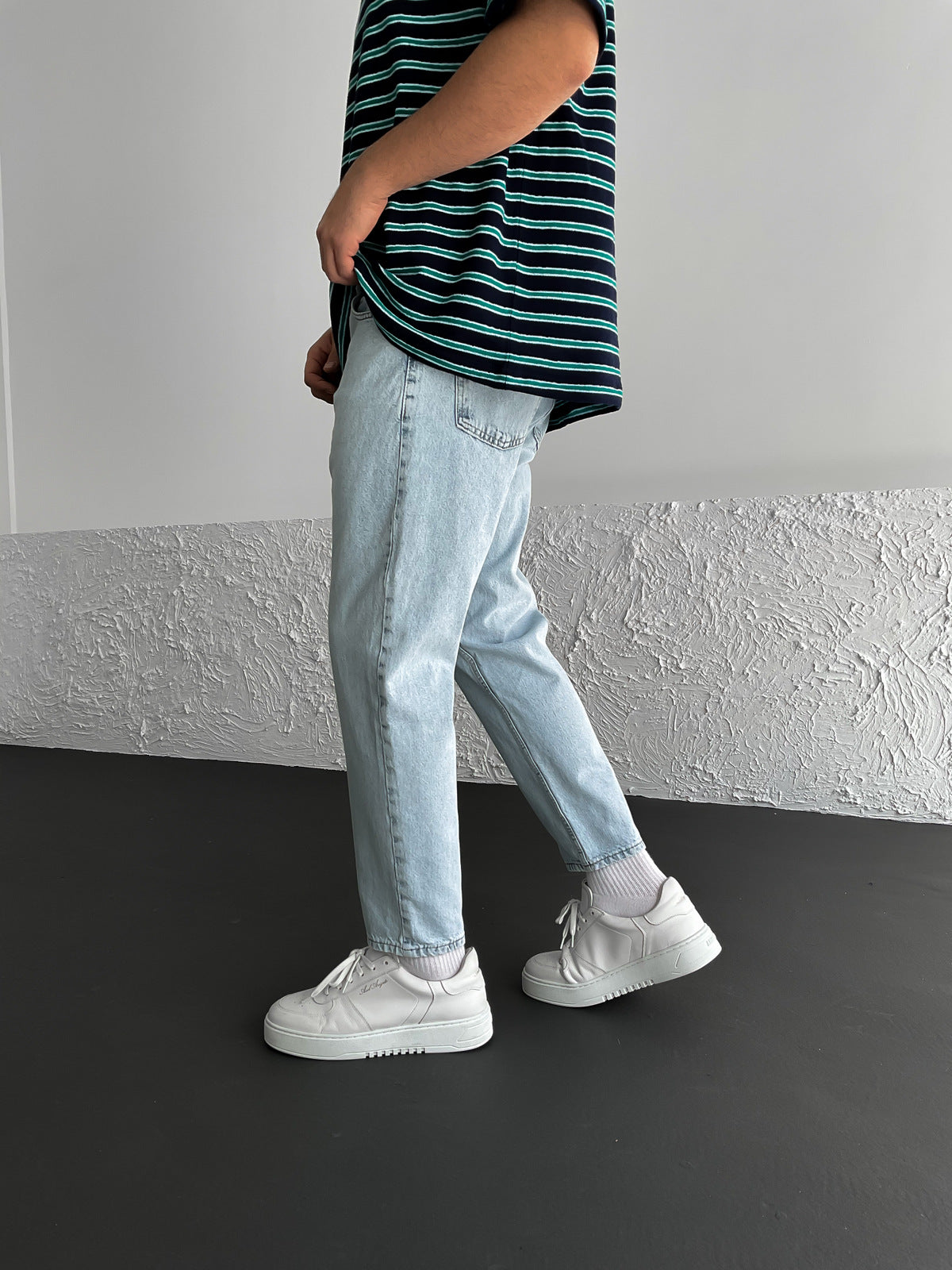 Ice Blue Washed Jeans