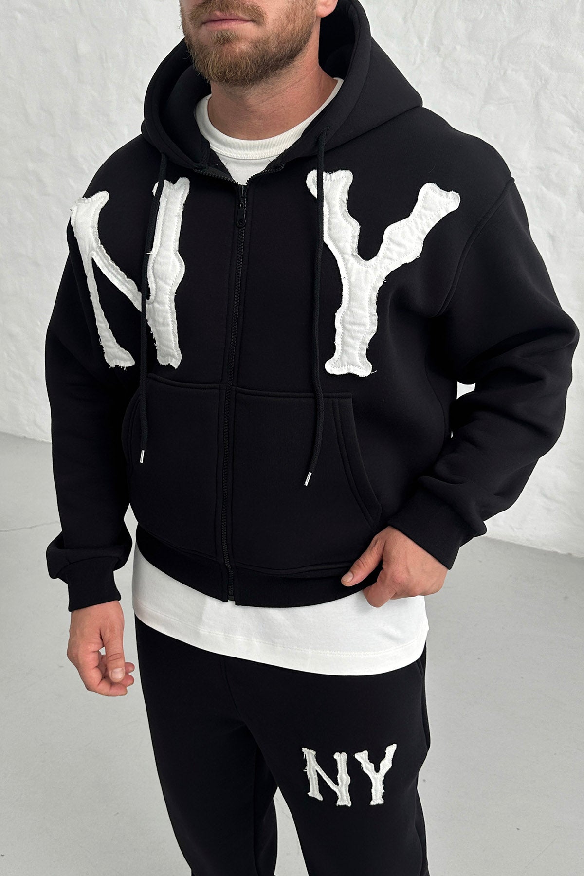 ضخم ثلاثة خيوط NY STROFSOUSS SUBSSUT • Black