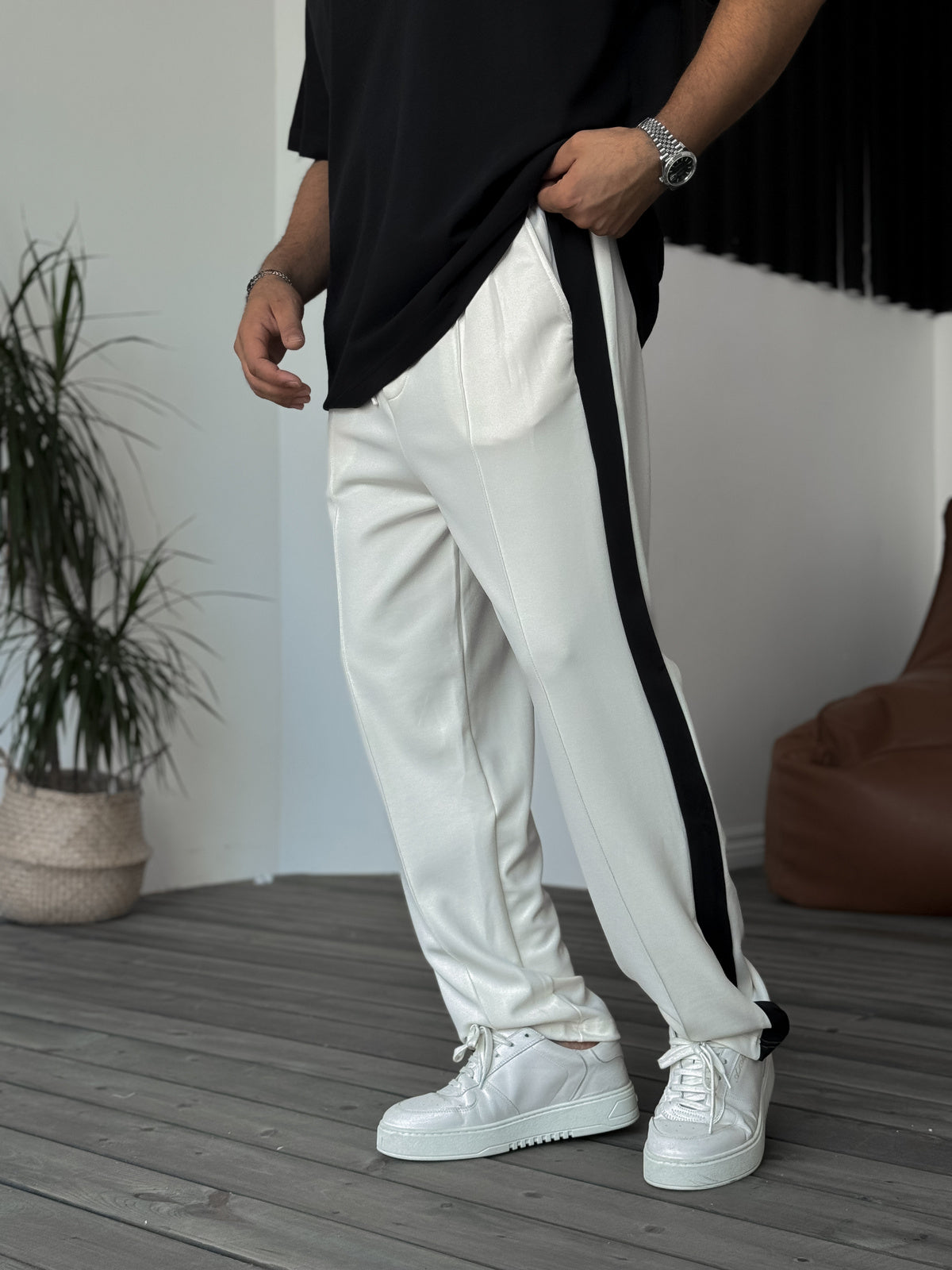 Ecru Striped Stitched Tracksuit