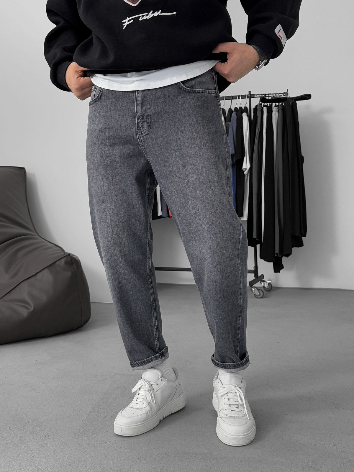 Grey Washed Jeans