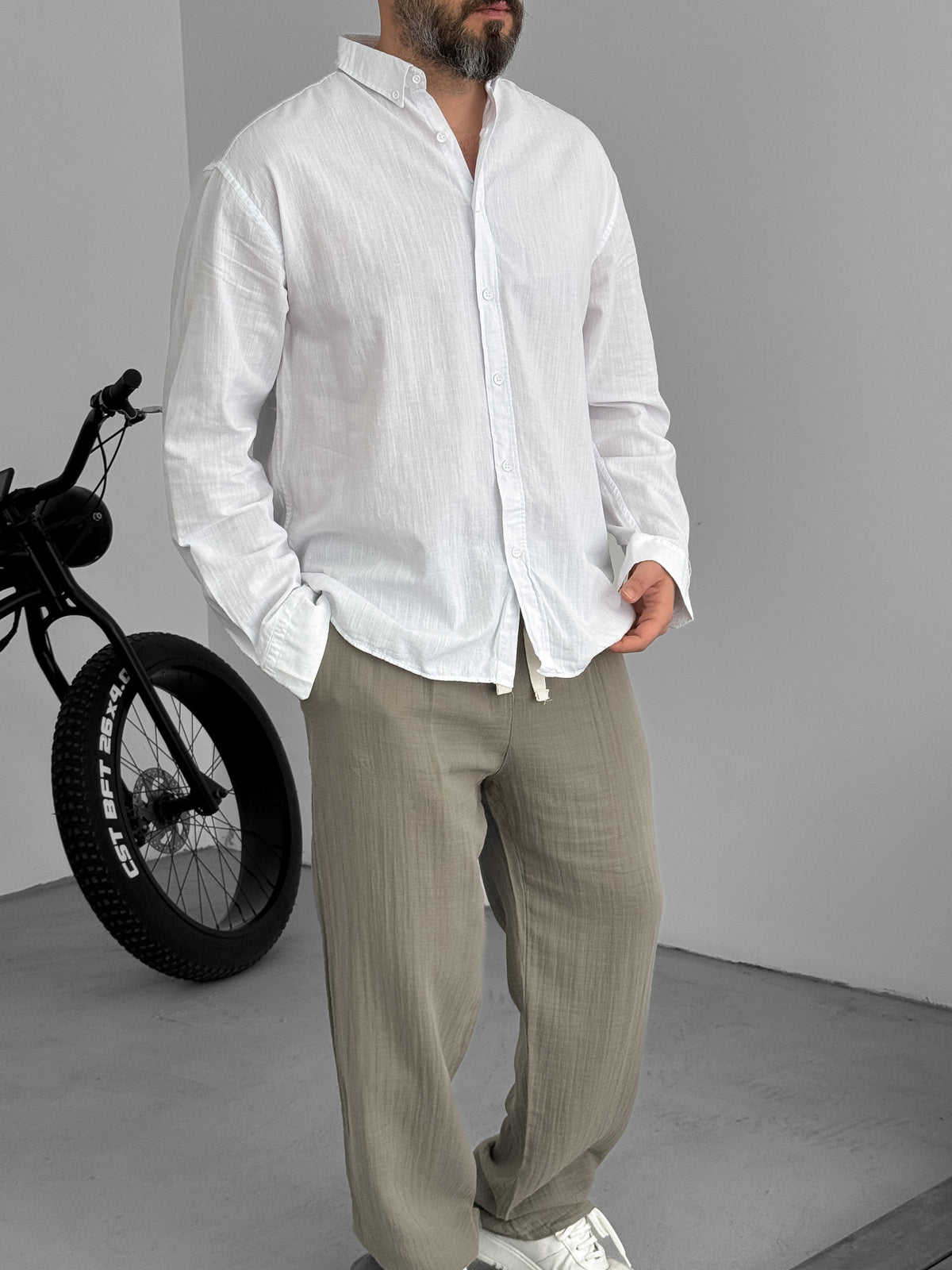 White Fresh Fabric Basic Shirt