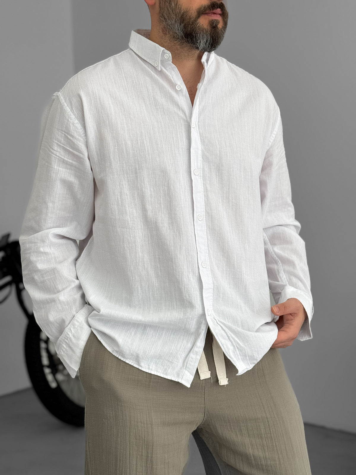 White Fresh Fabric Basic Shirt