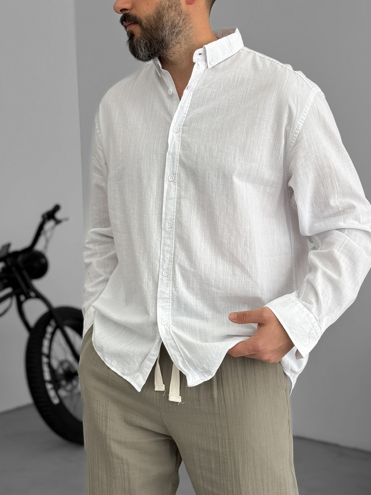 White Fresh Fabric Basic Shirt