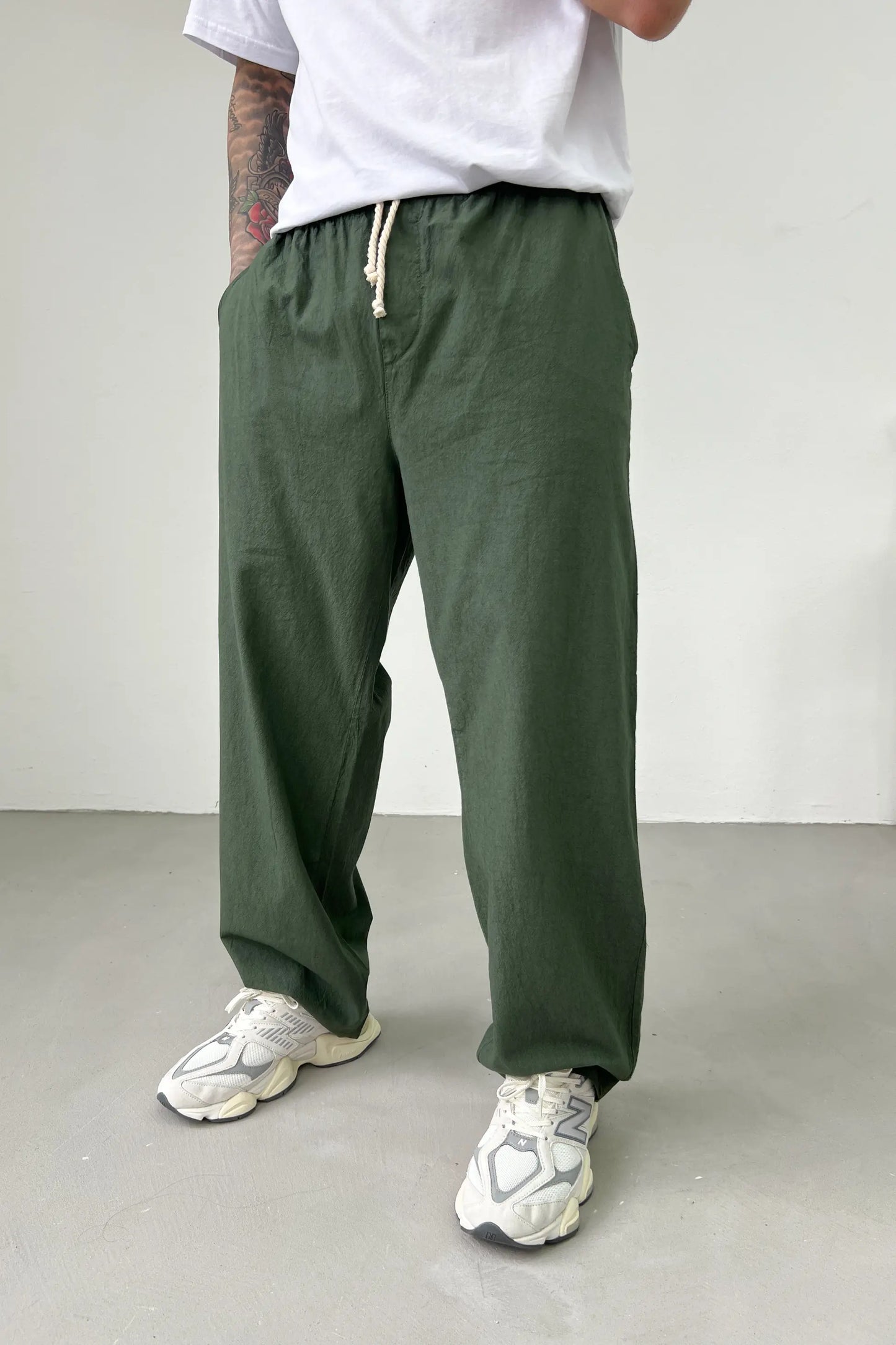 Elastic Waist Khaki Linen Baggy Trousers
