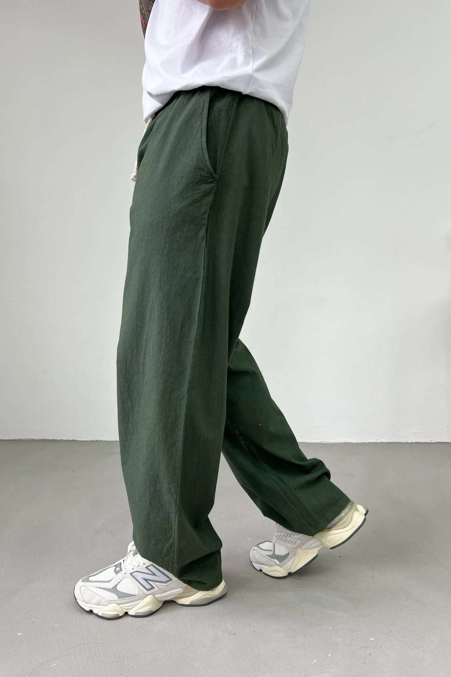 Elastic Waist Khaki Linen Baggy Trousers