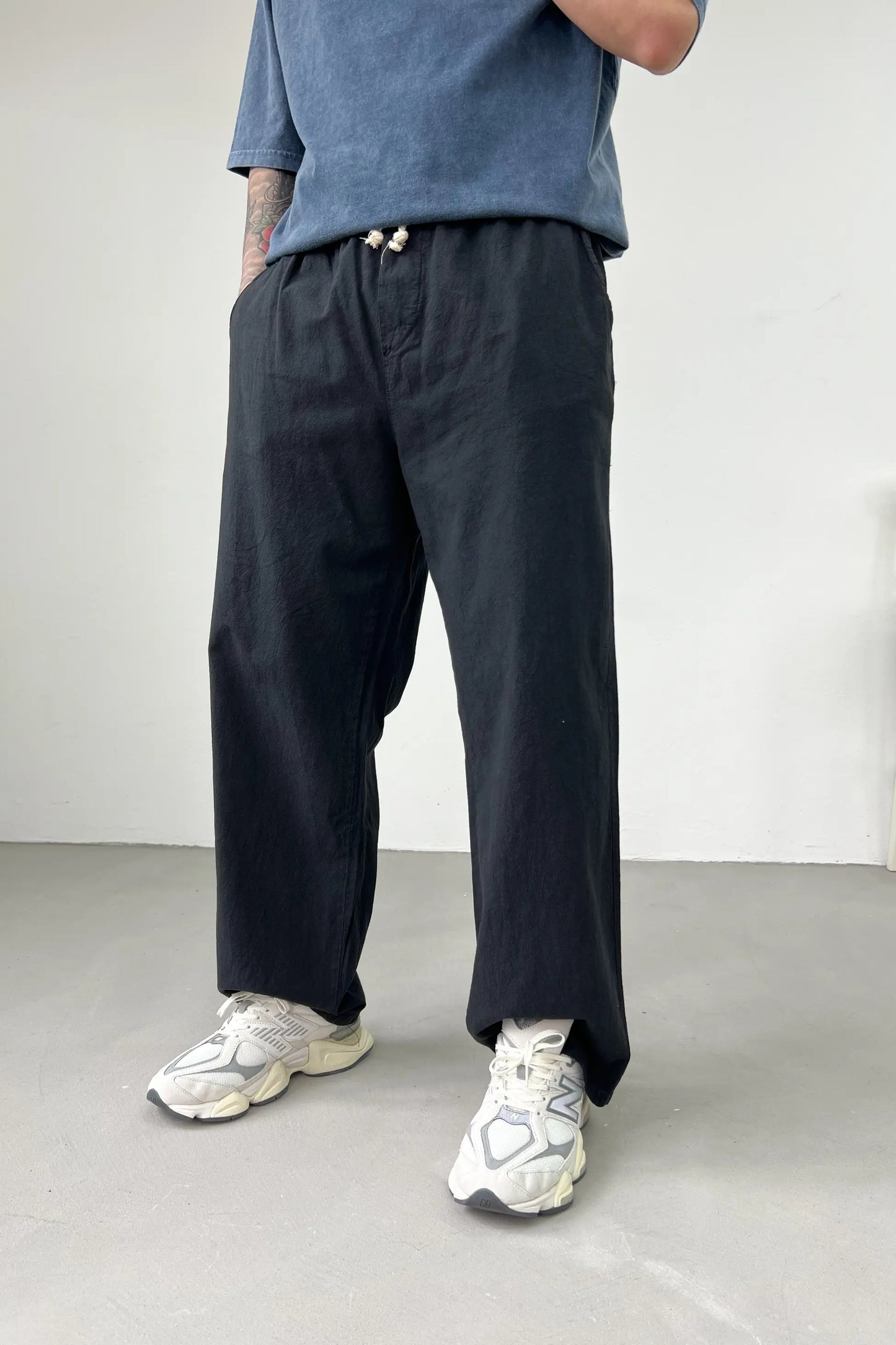 Elastic Waist Black Linen Baggy Trousers