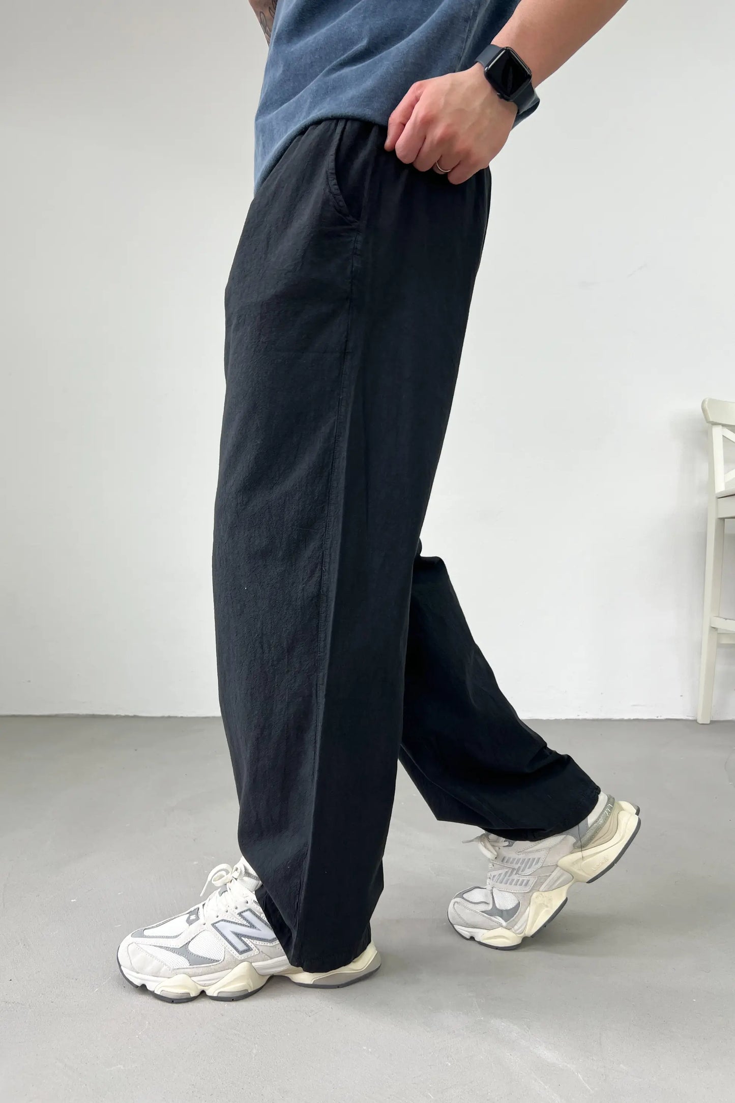 Elastic Waist Black Linen Baggy Trousers