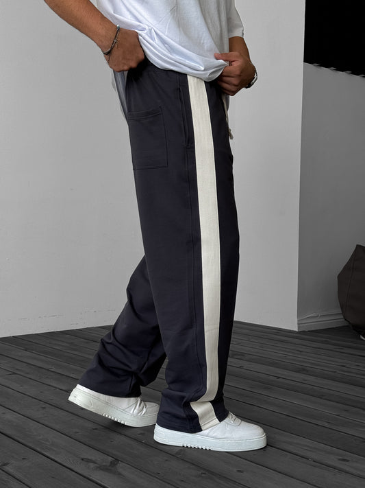 Smoked Straw Striped Pipe Leg Tracksuit