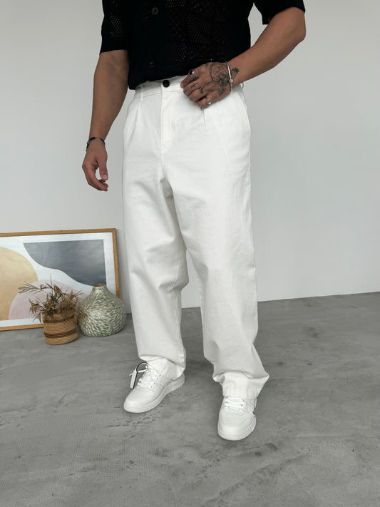 PLEATED STRETCH TROUSERS | WHITE