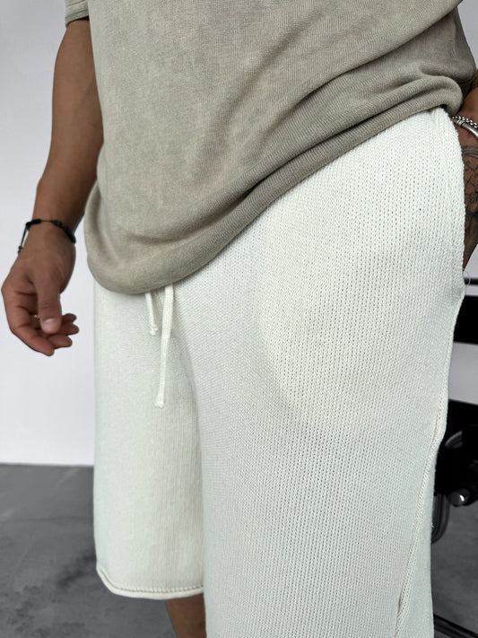 LOOSE TYPE KNITWEAR SHORTS | ECRU