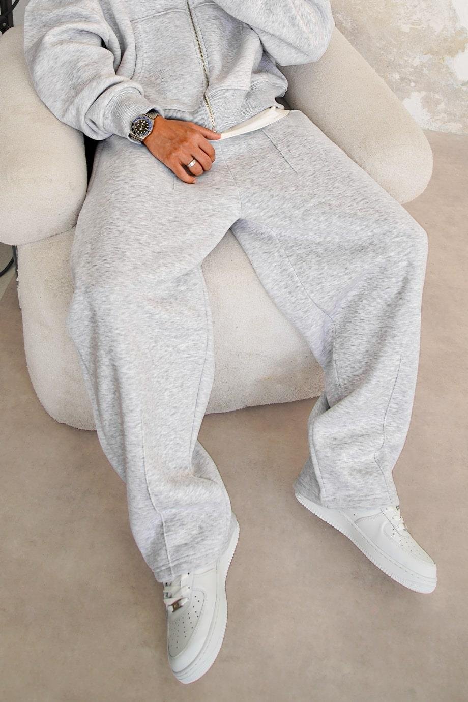 Grey Cozy Basic Pleated Baggy Pants