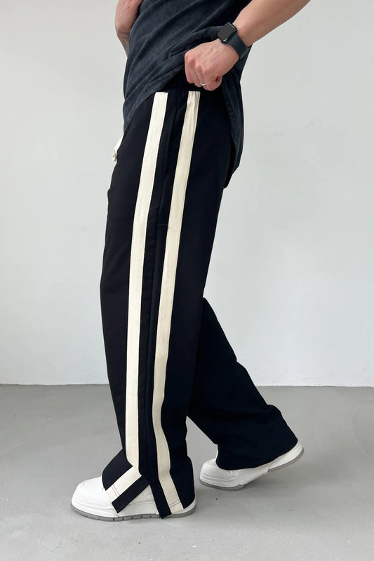 Baggy Tracksuit with Cut-Out Stripe Detail | BLACK